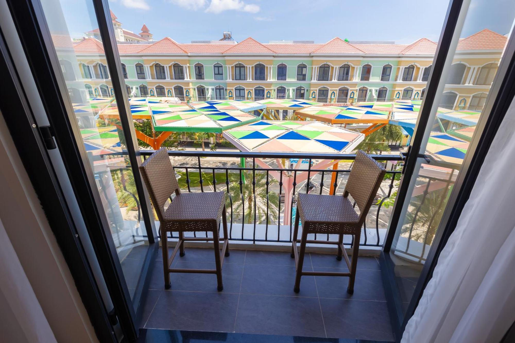 Solea Hotel Grandworld Duong Dong Exterior foto